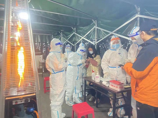 【成都癲癇病醫院動態】同心抗疫，火速出擊——成都神康癲癇醫院支援全民核酸檢測