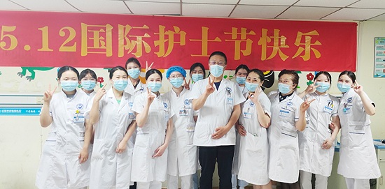 [成都癲癇病醫院]同場競技展風采！護士節，我院成功舉辦心肺復蘇技能大賽